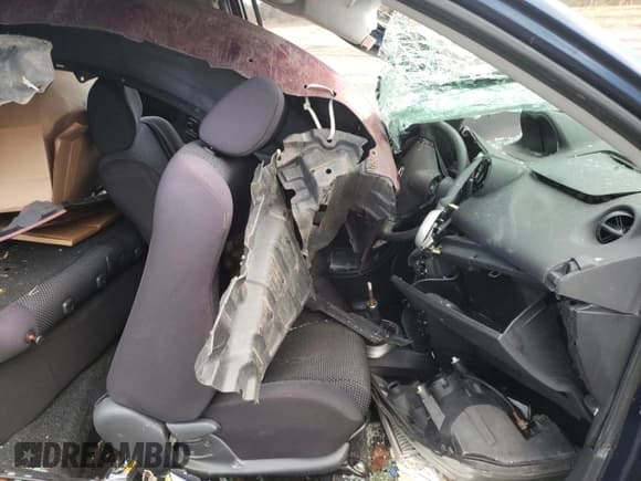 ✅ 2004 Scion xA • VIN: JTKKT624840070816 • Lot: 85811634. Listed on Copart with Not provided. Free auction sales archive from the USA and detailed vehicle history report at DreamBid. Image 7.