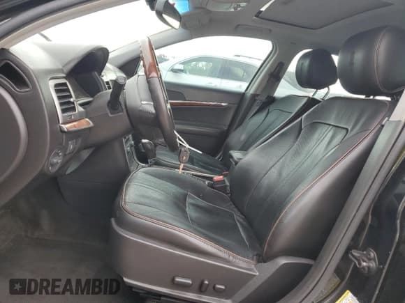 ✅ 2012 Lincoln MKZ Hybrid • VIN: 3LNDL2L31CR822638 • Lot: 92879815. Wystawiony na Copart z przebiegiem 197 736 mil. Bezpłatny archiwum sprzedaży aukcyjnych z USA i szczegółowy raport historii pojazdu na DreamBid. Zdjęcie 7.