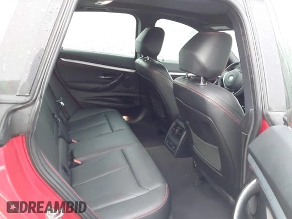 ✅ 2015 BMW 3 Series 328i Gran Turismo xDrive • VIN: WBA3X5C53FD560946 • Lot: 43818964. Listed on IAAI with 147,252 mi. Free auction sales archive from the USA and detailed vehicle history report at DreamBid. Image 8.