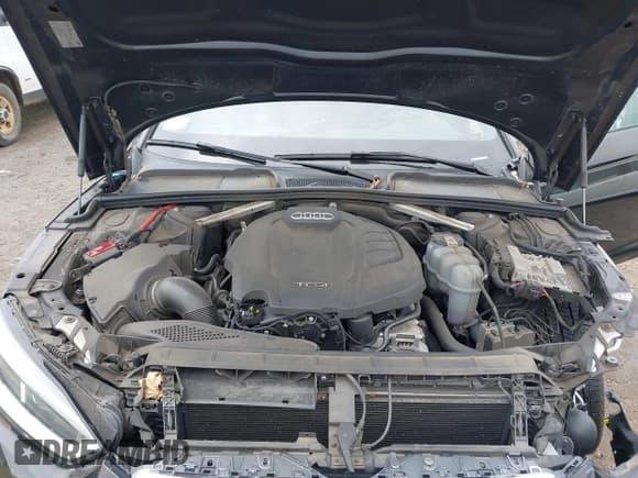 ✅ 2019 Audi A5 Sportback Premium • VIN: WAUDNCF55KA076475 • Lot: 42600859. Wystawiony na IAAI z przebiegiem 67 207 mil. Bezpłatny archiwum sprzedaży aukcyjnych z USA i szczegółowy raport historii pojazdu na DreamBid. Zdjęcie 10.