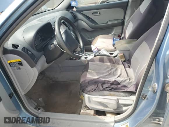 2007 Hyundai Elantra GLS z VIN KMHDU46D87U114589, wystawiony jako Copart lot #75061884 z przebiegiem 203 747 mil mil oraz Szkoda całkowita • Salvage title. Historia ofert i sprzedaży dostępna na DreamBid. Obrazek 7.