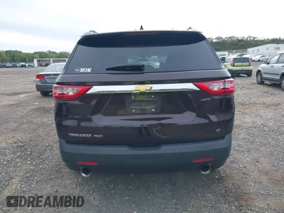2020 Chevrolet Traverse LT with VIN 1GNEVHKWXLJ319645, listed as a IAAI auction lot 43330855 with 131,084 mi miles and . Bid and sale history available at DreamBid. Image 16.