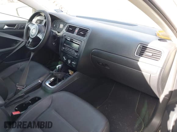 ✅ 2012 Volkswagen Jetta SE • VIN: 3VWDP7AJ0CM332273 • Lot: 42807798. Listed on IAAI with 160,501 mi. Free auction sales archive from the USA and detailed vehicle history report at DreamBid. Image 5.