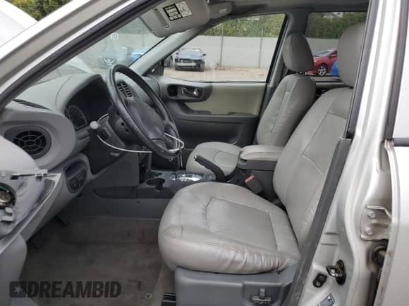 2005 Hyundai Santa Fe GLS with VIN KM8SC13E45U894450, listed as a Copart auction lot 81126475 with 117,824 mi miles and Salvage title. Bid and sale history available at DreamBid. Image 7.