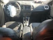 ✅ 2019 Jeep Compass Latitude • VIN: 3C4NJCBB6KT649679 • Lot: 82740365. Listed on Copart with 71,904 mi. Free auction sales archive from the USA and detailed vehicle history report at DreamBid. Image 8.