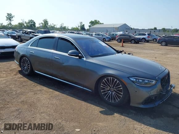 ✅ 2021 Mercedes-Benz S 580 • VIN: W1K6G7GBXMA040405 • Lot: 42965156. Wystawiony na IAAI z przebiegiem 38 370 mil. Bezpłatny archiwum sprzedaży aukcyjnych z USA i szczegółowy raport historii pojazdu na DreamBid. Zdjęcie 1.