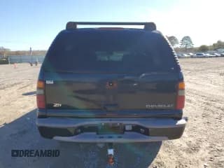 ✅ 2001 Chevrolet Suburban LT • VIN: 3GNFK16T01G262441 • Лот: 81145714. Опубликован ранее на Copart с пробегом Не указан. Бесплатный доступ к архиву аукционных продаж из США и подробный отчёт об истории автомобиля на DreamBid. Изображение 6.