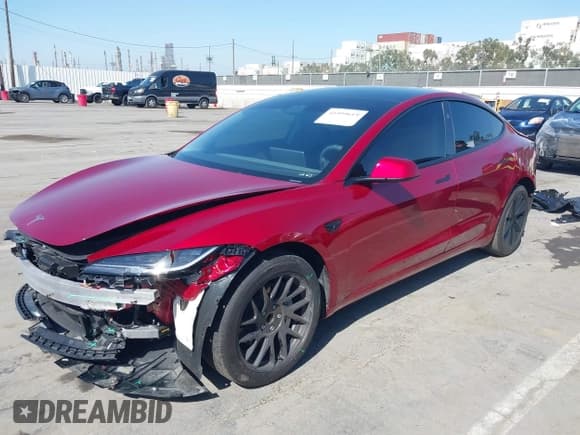 ✅ 2019 Tesla Model 3 Mid Range • VIN: 5YJ3E1EA7KF396485 • Lot: 41999619. Wystawiony na IAAI z przebiegiem 48 090 mil. Bezpłatny archiwum sprzedaży aukcyjnych z USA i szczegółowy raport historii pojazdu na DreamBid. Zdjęcie 20.