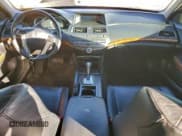 ✅ 2011 Honda Accord EX-L • VIN: 1HGCP3F89BA003484 • Лот: 95948545. Опубликован ранее на Copart с пробегом 154 284 миль. Бесплатный доступ к архиву аукционных продаж из США и подробный отчёт об истории автомобиля на DreamBid. Изображение 8.