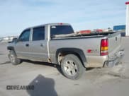 ✅ 2005 GMC Sierra 1500 SLT • VIN: 2GTEK13T651224641 • Лот: 43649654. Опубликован ранее на IAAI с пробегом 232 970 миль. Бесплатный доступ к архиву аукционных продаж из США и подробный отчёт об истории автомобиля на DreamBid. Изображение 14.