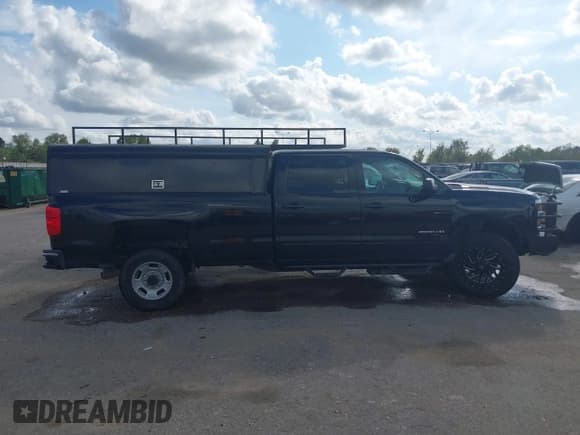 ✅ 2016 Chevrolet Silverado 2500HD LT • VIN: 1GC1CVE87GF247384 • Лот: 43716300. Опубликован ранее на IAAI с пробегом 296 200 миль. Бесплатный доступ к архиву аукционных продаж из США и подробный отчёт об истории автомобиля на DreamBid. Изображение 13.