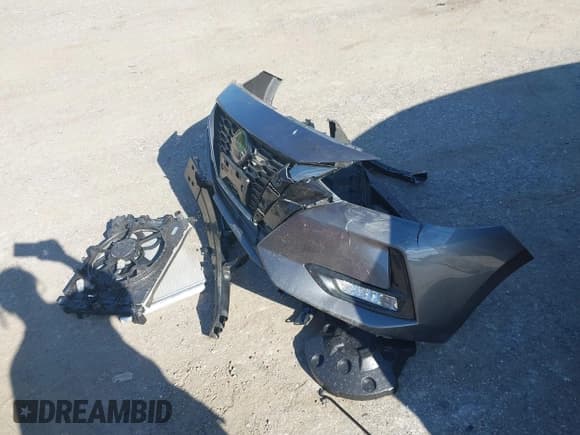 ✅ 2023 Nissan Sentra SR • VIN: 3N1AB8DV7PY277962 • Лот: 43348191. Опубликован ранее на IAAI с пробегом 25 161 миль. Бесплатный доступ к архиву аукционных продаж из США и подробный отчёт об истории автомобиля на DreamBid. Изображение 12.