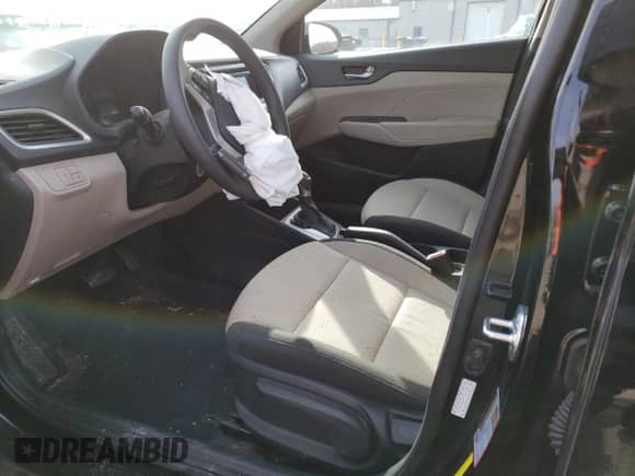 2022 Hyundai Accent SEL z VIN 3KPC24A64NE166750, wystawiony jako Copart lot #39822123 z przebiegiem 10 520 mil mil oraz . Historia ofert i sprzedaży dostępna na DreamBid. Obrazek 7.