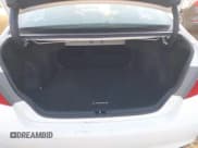 ✅ 2017 Toyota Camry SE • VIN: 4T1BF1FK2HU735360 • Лот: 43352940. Опубликован ранее на IAAI с пробегом 134 207 миль. Бесплатный доступ к архиву аукционных продаж из США и подробный отчёт об истории автомобиля на DreamBid. Изображение 18.