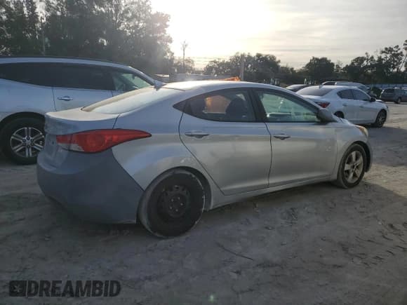 ✅ 2012 Hyundai Elantra GLS • VIN: 5NPDH4AE2CH067461 • Лот: 92187385. Опубликован ранее на Copart с пробегом 243 665 миль. Бесплатный доступ к архиву аукционных продаж из США и подробный отчёт об истории автомобиля на DreamBid. Изображение 3.