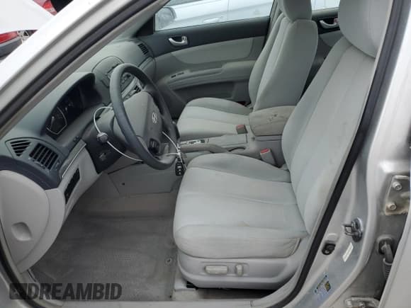 ✅ 2008 Hyundai Sonata GLS • VIN: 5NPET46C08H332783 • Лот: 74385274. Опубликован ранее на Copart с пробегом 32 382 миль. Бесплатный доступ к архиву аукционных продаж из США и подробный отчёт об истории автомобиля на DreamBid. Изображение 7.