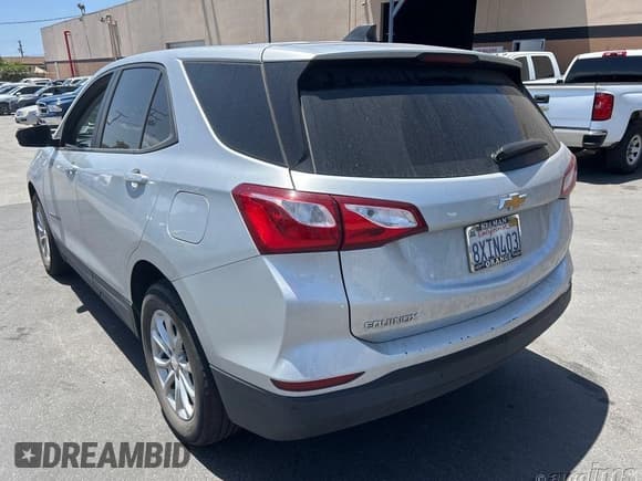 ✅ 2021 Chevrolet Equinox LS • VIN: 3GNAXFEV9MS175215 • Лот: 42554213. Опубликован ранее на IAAI с пробегом 83 171 миль. Бесплатный доступ к архиву аукционных продаж из США и подробный отчёт об истории автомобиля на DreamBid. Изображение 1.