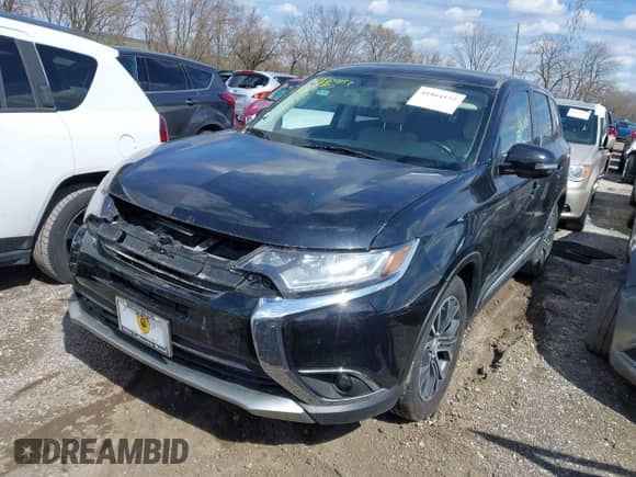 2018 Mitsubishi Outlander SE with VIN JA4AD3A34JJ001290, listed as a IAAI auction lot 41864152 with 94,200 mi miles and . Bid and sale history available at DreamBid. Image 17.