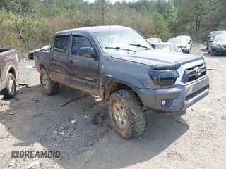✅ 2015 Toyota Tacoma • VIN: 5TFLU4EN9FX111322 • Lot: 41621064. Listed on IAAI with Not provided. Free auction sales archive from the USA and detailed vehicle history report at DreamBid. Image 1.