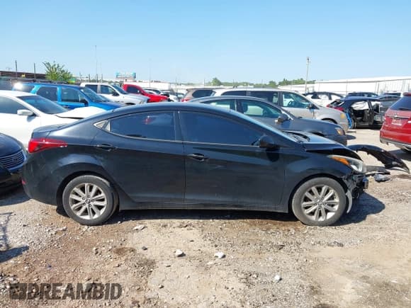 ✅ 2016 Hyundai Elantra SE • VIN: 5NPDH4AE8GH766809 • Lot: 43117454. Listed on IAAI with 130,552 mi. Free auction sales archive from the USA and detailed vehicle history report at DreamBid. Image 14.