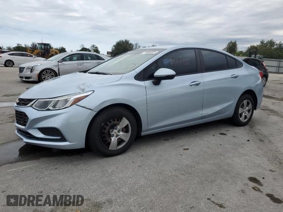 ✅ 2017 Chevrolet Cruze LS • VIN: 1G1BC5SM1H7271870 • Lot: 71688302. Listed on Copart with 148,184 mi. Free auction sales archive from the USA and detailed vehicle history report at DreamBid. Image 1.
