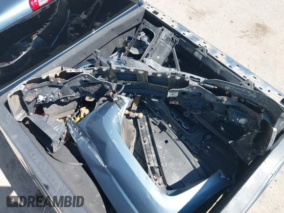 ✅ 2014 Chevrolet Silverado 1500 LT • VIN: 3GCUKREC8EG427075 • Лот: 42232107. Опубликован ранее на IAAI с пробегом 193 890 миль. Бесплатный доступ к архиву аукционных продаж из США и подробный отчёт об истории автомобиля на DreamBid. Изображение 12.