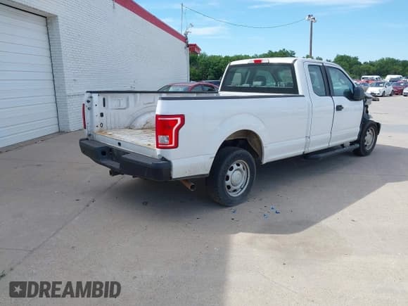✅ 2017 Ford F-150 XL • VIN: 1FTEX1CF7HKC49502 • Lot: 42229888. Listed on IAAI with Not provided. Free auction sales archive from the USA and detailed vehicle history report at DreamBid. Image 4.