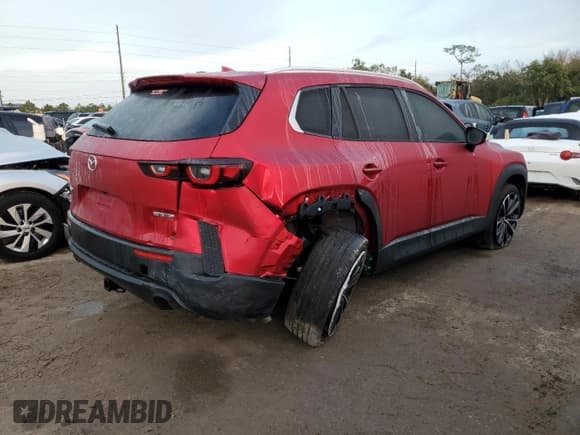 ✅ 2023 Mazda CX-50 S Premium Plus • VIN: 7MMVABEM3PN103159 • Лот: 73447152. Опубликован ранее на Copart с пробегом 9 459 миль. Бесплатный доступ к архиву аукционных продаж из США и подробный отчёт об истории автомобиля на DreamBid. Изображение 3.