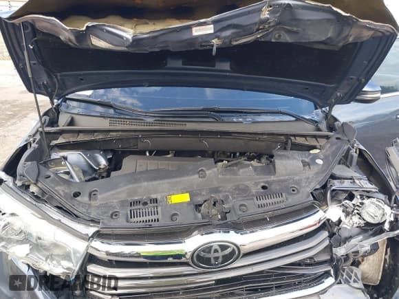 ✅ 2016 Toyota Highlander Limited • VIN: 5TDDKRFH0GS299039 • Lot: 43268041. Wystawiony na IAAI z przebiegiem 91 795 mil. Bezpłatny archiwum sprzedaży aukcyjnych z USA i szczegółowy raport historii pojazdu na DreamBid. Zdjęcie 10.