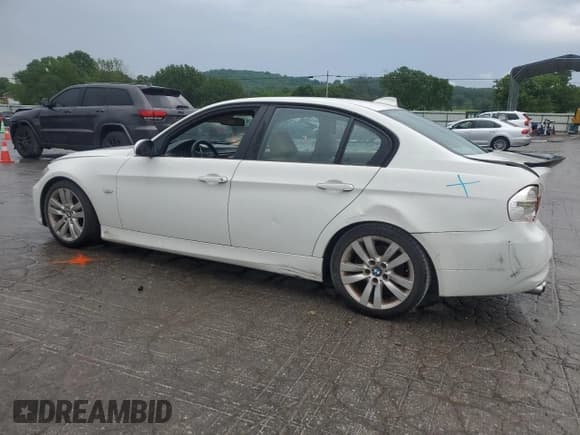 ✅ 2007 BMW 3 Series 328i • VIN: WBAVA335X7KX76319 • Lot: 57342215. Listed on Copart with 176,016 mi. Free auction sales archive from the USA and detailed vehicle history report at DreamBid. Image 2.