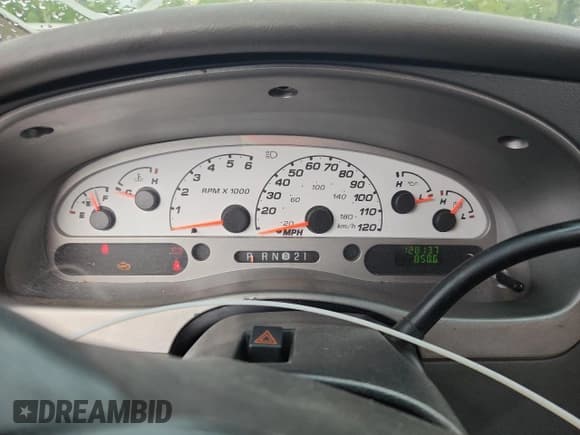 ✅ 2004 Ford Explorer Sport Trac XLS • VIN: 1FMZU77KX4UA88786 • Lot: 66201825. Listed on Copart with 128,137 mi. Free auction sales archive from the USA and detailed vehicle history report at DreamBid. Image 9.