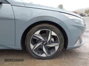 ✅ 2022 Hyundai Elantra SEL • VIN: KMHLN4AG4NU339597 • Lot: 43586652. Listed on IAAI with 27,361 mi. Free auction sales archive from the USA and detailed vehicle history report at DreamBid. Image 17.