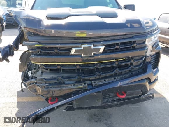 ✅ 2023 Chevrolet Silverado 1500 LT Trail Boss • VIN: 3GCUDFED1PG115376 • Lot: 43402686. Wystawiony na IAAI z przebiegiem 38 712 mil. Bezpłatny archiwum sprzedaży aukcyjnych z USA i szczegółowy raport historii pojazdu na DreamBid. Zdjęcie 18.