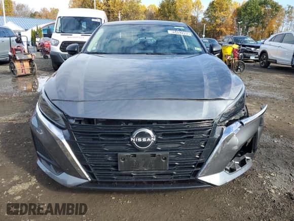 ✅ 2024 Nissan Altima SV • VIN: 1N4BL4DV3RN381782 • Лот: 89492995. Опубликован ранее на Copart с пробегом 32 434 миль. Бесплатный доступ к архиву аукционных продаж из США и подробный отчёт об истории автомобиля на DreamBid. Изображение 5.