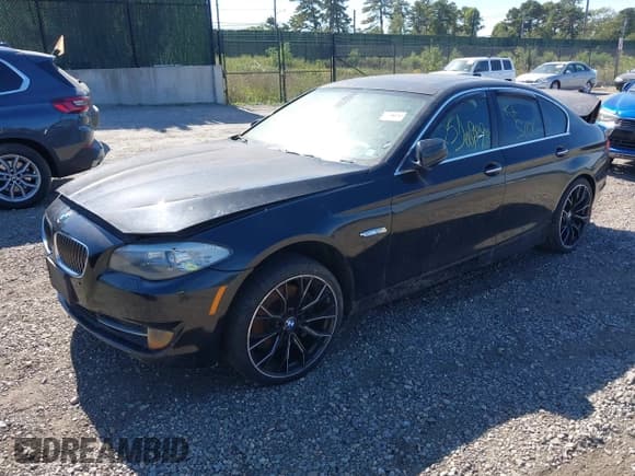 ✅ 2012 BMW 5 Series 535i xDrive • VIN: WBAFU7C52CDU64397 • Lot: 43369769. Listed on IAAI with Not provided. Free auction sales archive from the USA and detailed vehicle history report at DreamBid. Image 17.
