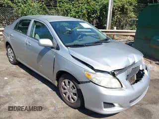 ✅ 2010 Toyota Corolla • VIN: 1NXBU4EE6AZ203277 • Lot: 43261172. Wystawiony na IAAI z przebiegiem 163 796 mil. Bezpłatny archiwum sprzedaży aukcyjnych z USA i szczegółowy raport historii pojazdu na DreamBid. Zdjęcie 1.