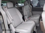 ✅ 2010 Chrysler Town & Country Touring • VIN: 2A4RR5D14AR133746 • Lot: 42116450. Listed on IAAI with 221,775 mi. Free auction sales archive from the USA and detailed vehicle history report at DreamBid. Image 8.