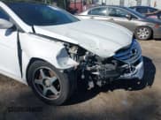 ✅ 2012 Hyundai Sonata SE • VIN: 5NPEC4AC3CH479616 • Lot: 43465645. Listed on IAAI with 171,948 mi. Free auction sales archive from the USA and detailed vehicle history report at DreamBid. Image 6.