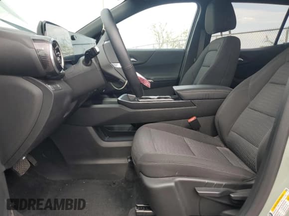 ✅ 2025 Chevrolet Equinox FWD LT • VIN: 3GNAXHEG9SL131333 • Lot: 62504335. Wystawiony na Copart z przebiegiem 9 571 mil. Bezpłatny archiwum sprzedaży aukcyjnych z USA i szczegółowy raport historii pojazdu na DreamBid. Zdjęcie 7.