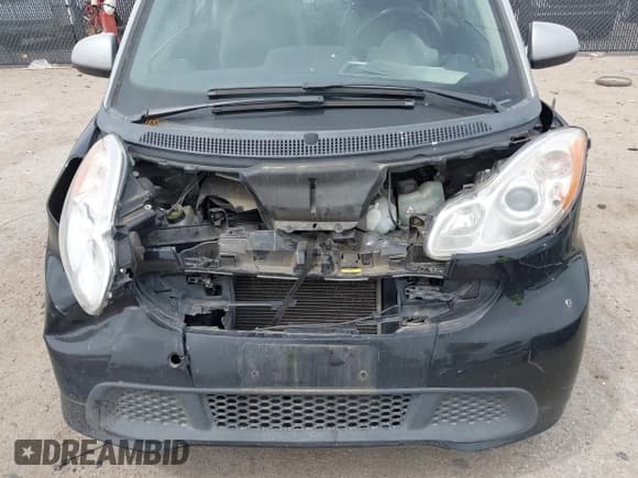 ✅ 2013 Smart fortwo Pure • VIN: WMEEJ3BA5DK620493 • Лот: 42071086. Опубликован ранее на IAAI с пробегом 85 883 миль. Бесплатный доступ к архиву аукционных продаж из США и подробный отчёт об истории автомобиля на DreamBid. Изображение 6.