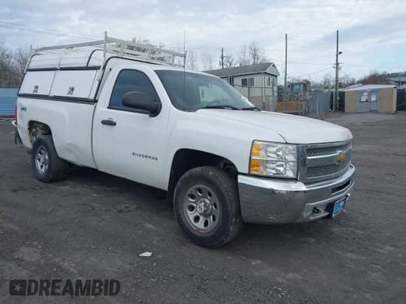 ✅ 2013 Chevrolet Silverado 1500 Work Truck • VIN: 1GCNKPEA7DZ288109 • Lot: 40782515. Wystawiony na IAAI z przebiegiem 191 813 mil. Bezpłatny archiwum sprzedaży aukcyjnych z USA i szczegółowy raport historii pojazdu na DreamBid. Zdjęcie 1.