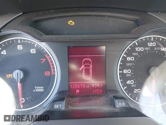 ✅ 2010 Audi A4 Premium Plus • VIN: WAUWFAFL8AA125398 • Lot: 41421576. Listed on IAAI with 125,679 mi. Free auction sales archive from the USA and detailed vehicle history report at DreamBid. Image 7.