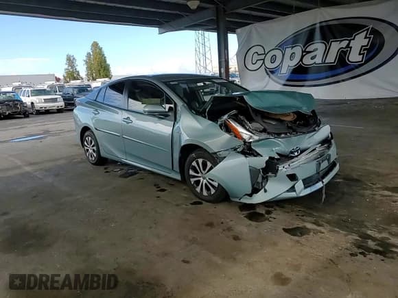 ✅ 2016 Toyota Prius Two • VIN: JTDKBRFU0G3506020 • Lot: 92873575. Wystawiony na Copart z przebiegiem 118 394 mil. Bezpłatny archiwum sprzedaży aukcyjnych z USA i szczegółowy raport historii pojazdu na DreamBid. Zdjęcie 13.