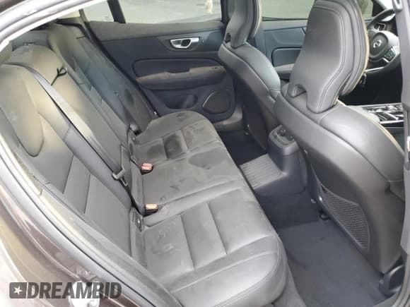 ✅ 2025 Volvo S60 • VIN: 7JRH60FCXSG368751 • Lot: 77553414. Listed on Copart with 2,701 mi. Free auction sales archive from the USA and detailed vehicle history report at DreamBid. Image 11.