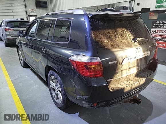 ✅ 2008 Toyota Highlander Sport • VIN: JTEES43A582080001 • Лот: 43943619. Опубликован ранее на IAAI с пробегом 146 951 миль. Бесплатный доступ к архиву аукционных продаж из США и подробный отчёт об истории автомобиля на DreamBid. Изображение 7.