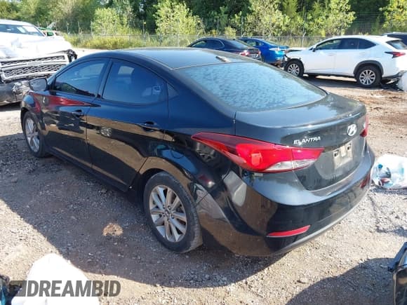 ✅ 2016 Hyundai Elantra SE • VIN: 5NPDH4AE8GH766809 • Lot: 43117454. Listed on IAAI with 130,552 mi. Free auction sales archive from the USA and detailed vehicle history report at DreamBid. Image 3.