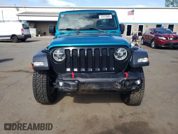 ✅ 2020 Jeep Wrangler Willys • VIN: 1C4GJXAG7LW260669 • Lot: 57472685. Wystawiony na Copart z przebiegiem 21 075 mil. Bezpłatny archiwum sprzedaży aukcyjnych z USA i szczegółowy raport historii pojazdu na DreamBid. Zdjęcie 5.