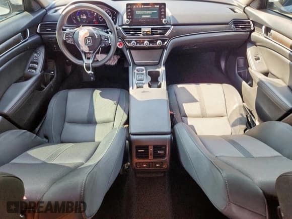 ✅ 2021 Honda Accord EX • VIN: 1HGCV3F48MA006592 • Lot: 72099205. Wystawiony na Copart z przebiegiem 120 761 mil. Bezpłatny archiwum sprzedaży aukcyjnych z USA i szczegółowy raport historii pojazdu na DreamBid. Zdjęcie 8.