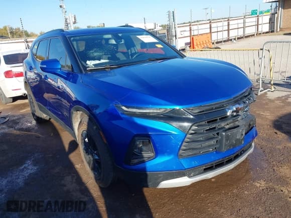 ✅ 2019 Chevrolet Blazer • VIN: 3GNKBGRS2KS587322 • Lot: 43618747. Listed on IAAI with 116,724 mi. Free auction sales archive from the USA and detailed vehicle history report at DreamBid. Image 1.