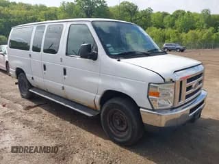 ✅ 2010 Ford Econoline Passenger XL • VIN: 1FBNE3BL6ADA30909 • Лот: 42383904. Опубликован ранее на IAAI с пробегом 284 194 миль. Бесплатный доступ к архиву аукционных продаж из США и подробный отчёт об истории автомобиля на DreamBid. Изображение 1.